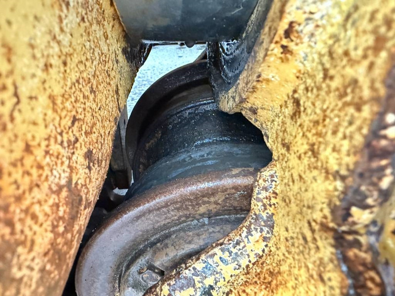 جرافة Cat D6N LGP: صورة 20