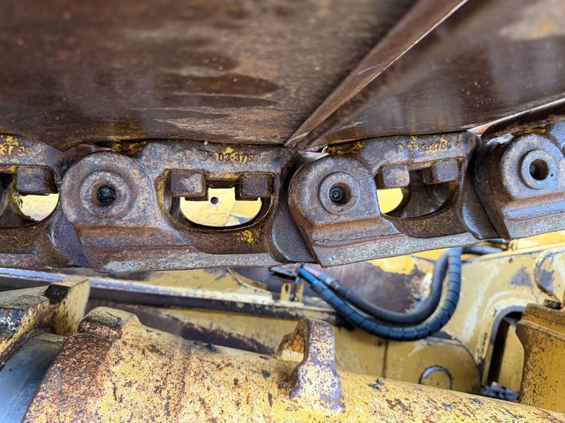 جرافة Cat D6N LGP: صورة 16