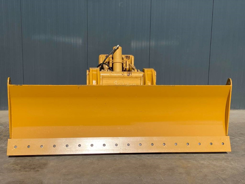 Cat Front Blade + Lift 12H / 120M / 120H / 140G / 140H - شفرة الآلة - آلات البناء: صورة 3 Cat Front Blade + Lift 12H / 120M / 120H / 140G / 140H - شفرة الآلة - آلات البناء: صورة 3