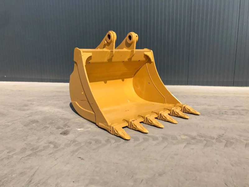 Cat M320 1.40m - بكت - آلات البناء: صورة 2 Cat M320 1.40m - بكت - آلات البناء: صورة 2