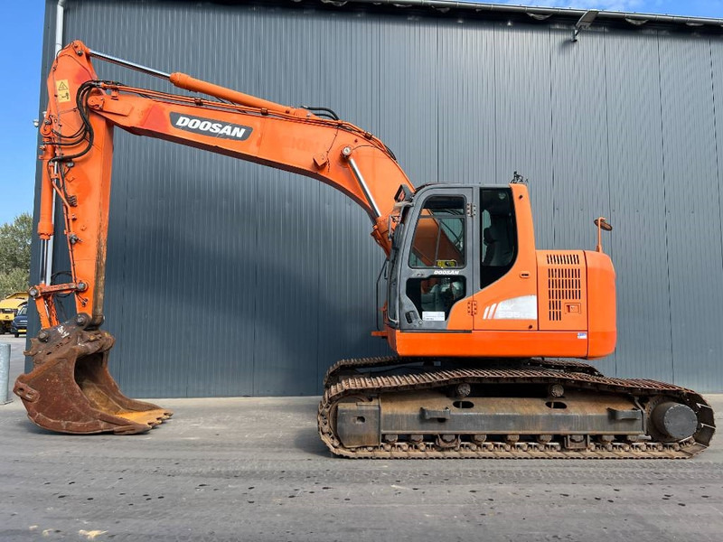 Doosan DX235LCR - حفار زحاف: صورة 2 Doosan DX235LCR - حفار زحاف: صورة 2