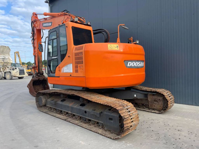 Doosan DX235LCR - حفار زحاف: صورة 2 Doosan DX235LCR - حفار زحاف: صورة 2