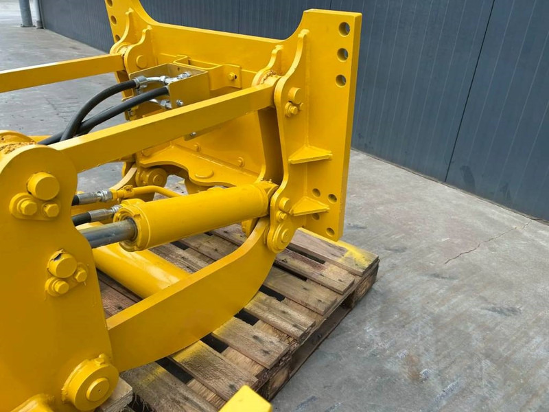 Komatsu D38 - ملحق - آلات البناء: صورة 5 Komatsu D38 - ملحق - آلات البناء: صورة 5