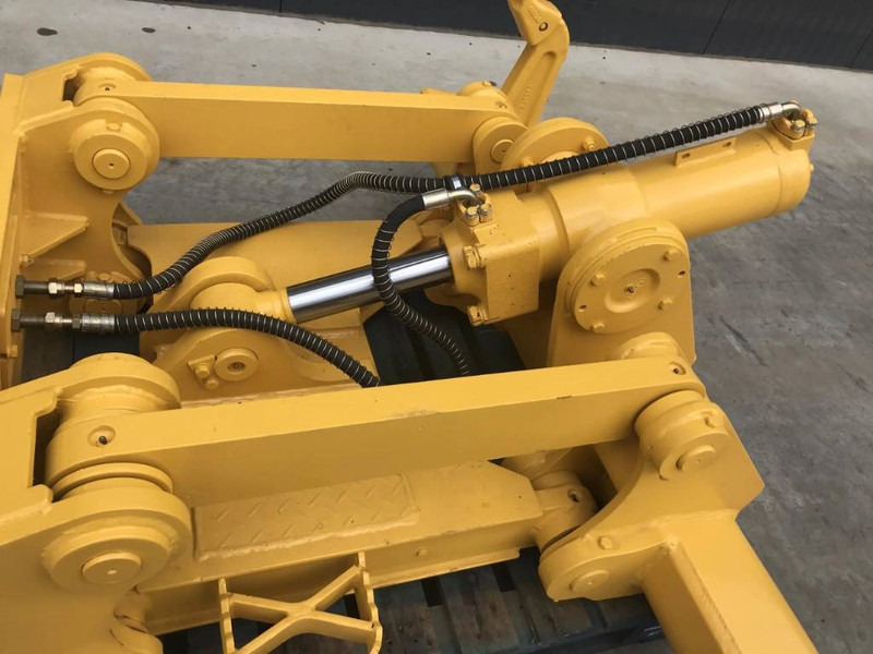 Komatsu D53 - ملحق - آلات البناء: صورة 3 Komatsu D53 - ملحق - آلات البناء: صورة 3