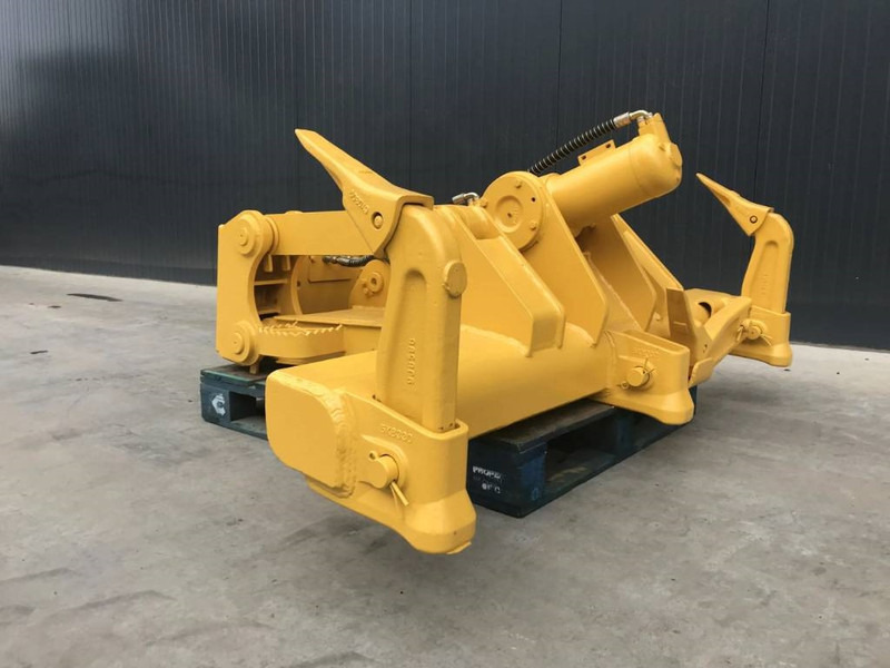Komatsu D53 - ملحق - آلات البناء: صورة 2 Komatsu D53 - ملحق - آلات البناء: صورة 2
