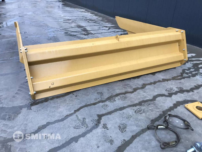 Volvo A25E - رافعة هيدروليك خلفية - آلات البناء: صورة 5 Volvo A25E - رافعة هيدروليك خلفية - آلات البناء: صورة 5