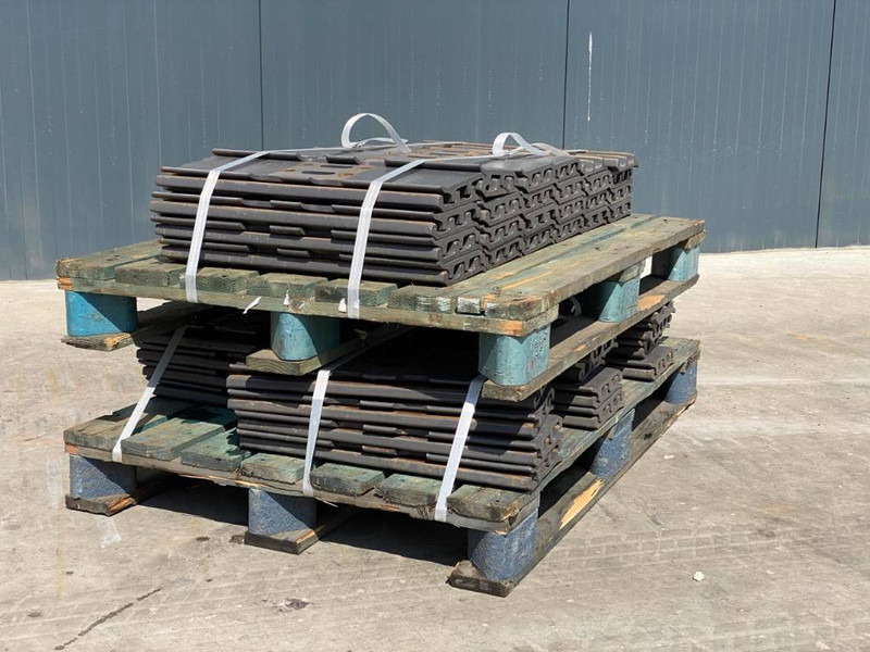 Volvo EC140 Shoes - إطار/ شاسيه - آلات البناء: صورة 1 Volvo EC140 Shoes - إطار/ شاسيه - آلات البناء: صورة 1