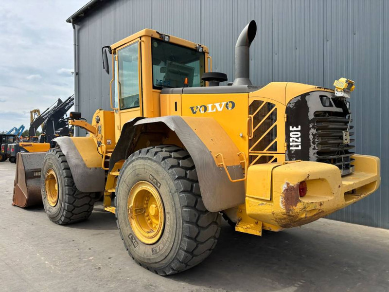 Volvo L120E - اللودر بعجل: صورة 2 Volvo L120E - اللودر بعجل: صورة 2