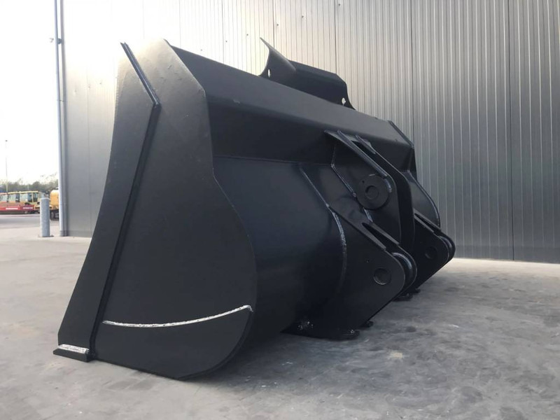 Volvo L180F - بكت - آلات البناء: صورة 4 Volvo L180F - بكت - آلات البناء: صورة 4
