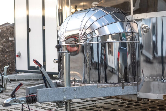 Airstream Catering Trailer | IN STOCK - مقطورة بيع ( الأغذية): صورة 2 Airstream Catering Trailer | IN STOCK - مقطورة بيع ( الأغذية): صورة 2