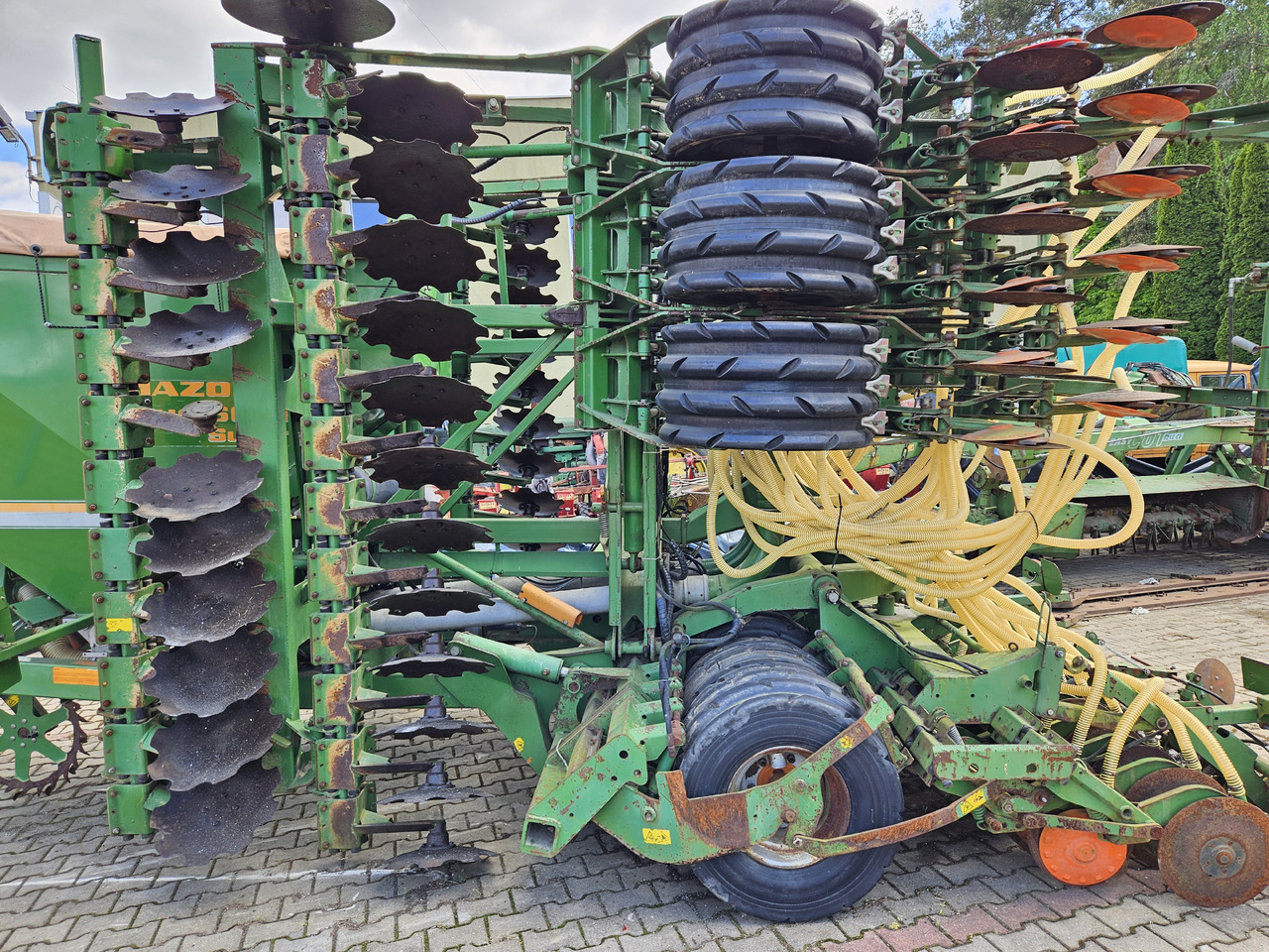 Amazone Cirrus 6001 Super - آلة البذار متعددة الوظائف: صورة 3 Amazone Cirrus 6001 Super - آلة البذار متعددة الوظائف: صورة 3