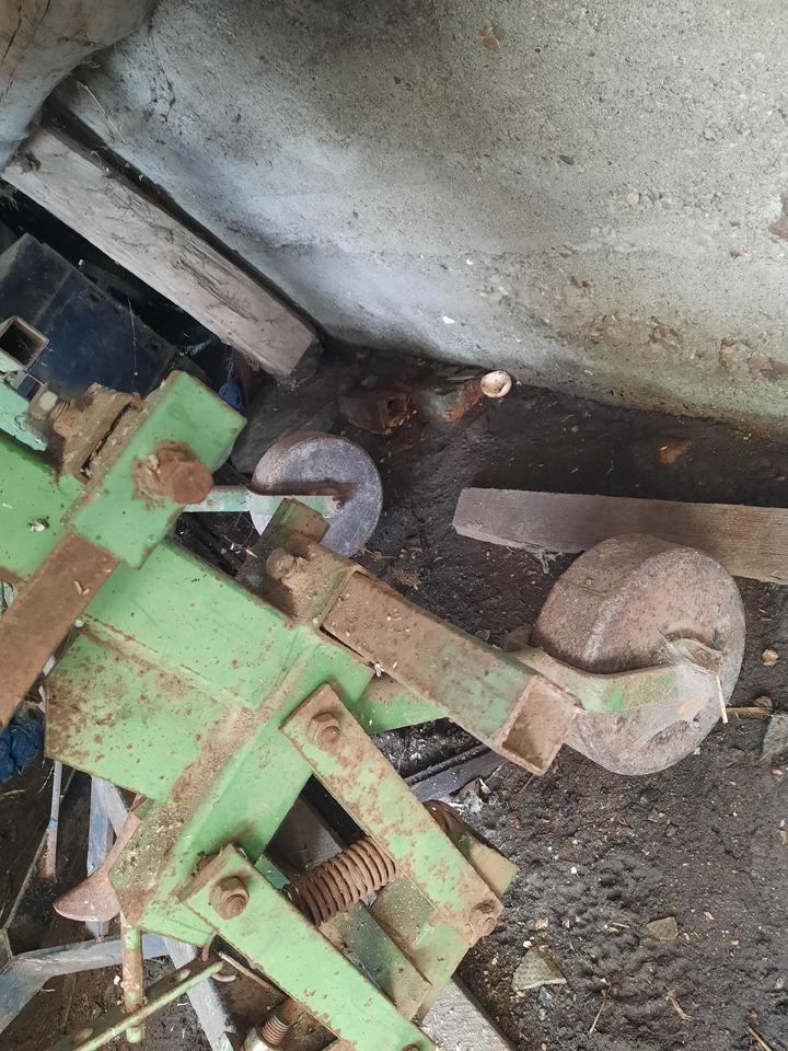 Bomet pielniko obsypnik - حصادة البطاطس: صورة 5 Bomet pielniko obsypnik - حصادة البطاطس: صورة 5