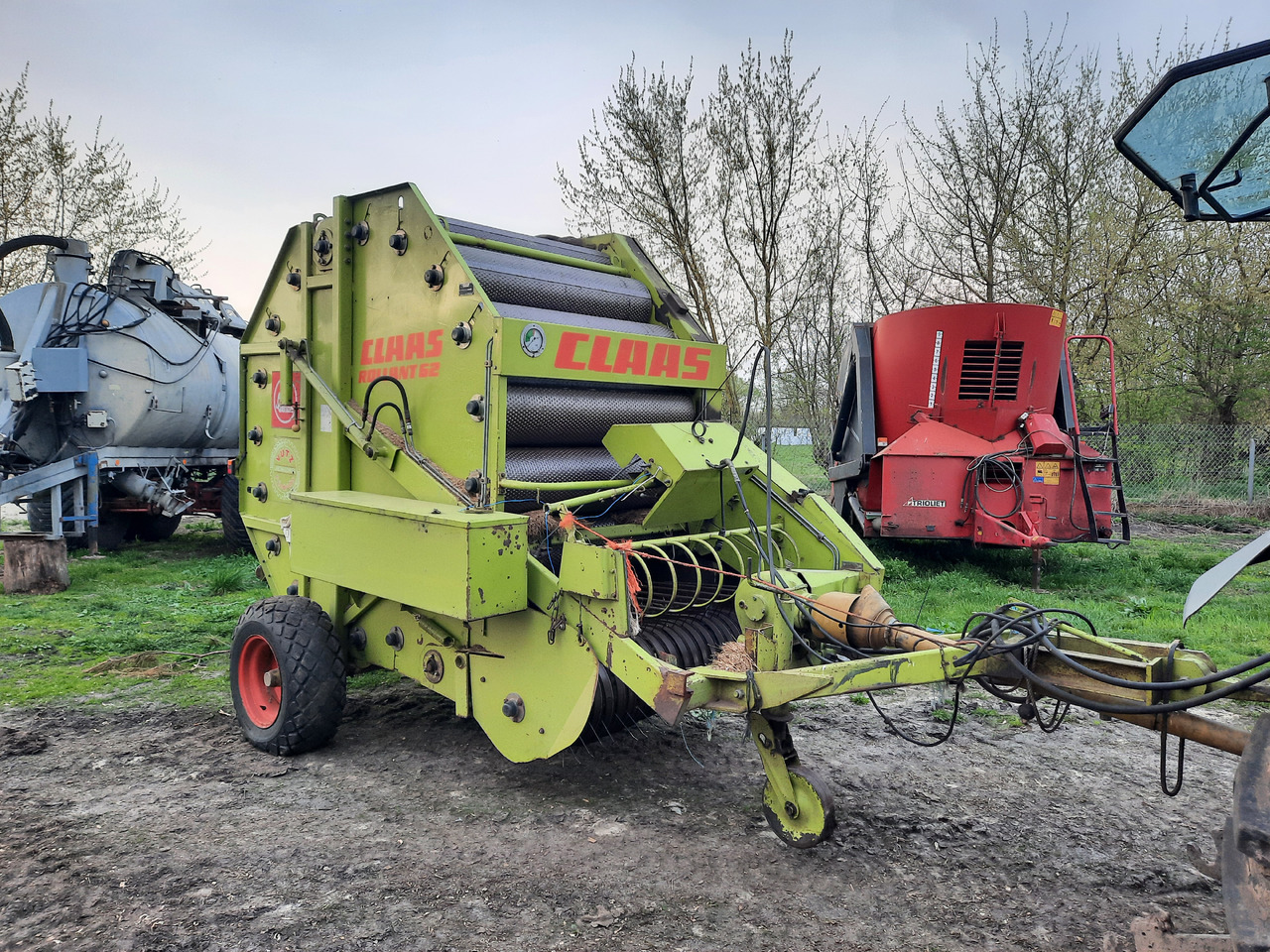 CLAAS ROLLANT 62 - مكنة: صورة 3 CLAAS ROLLANT 62 - مكنة: صورة 3