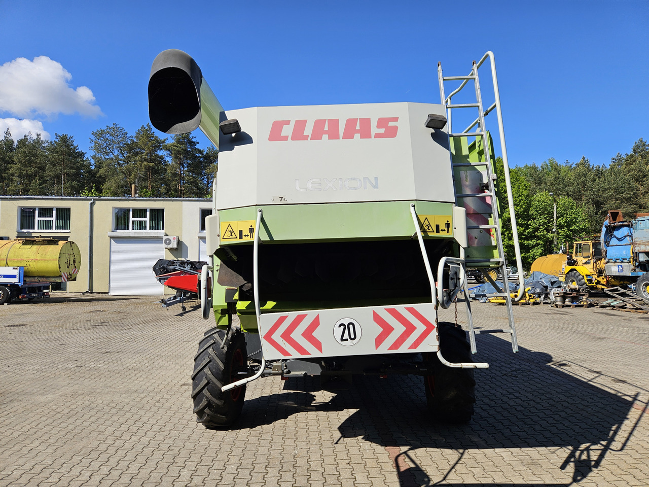 Claas Lexion 480 - حصادة موحَّدة: صورة 5 Claas Lexion 480 - حصادة موحَّدة: صورة 5