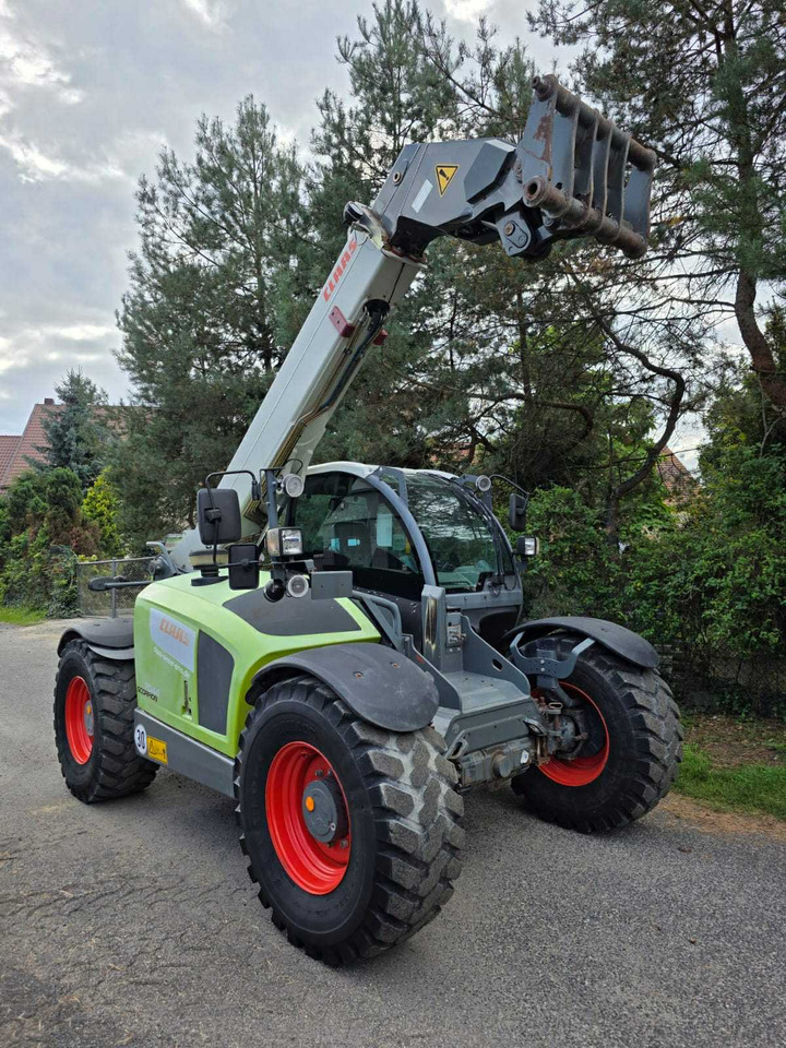 Claas Scorpion 7044 - آليات: صورة 4 Claas Scorpion 7044 - آليات: صورة 4