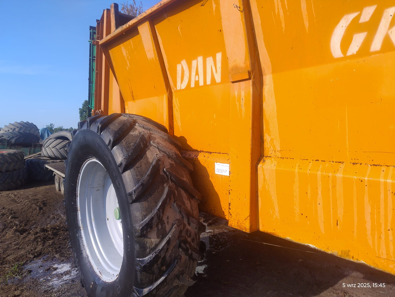 DANGREVILLE 14 - آلة رش السماد الطبيعي: صورة 3 DANGREVILLE 14 - آلة رش السماد الطبيعي: صورة 3