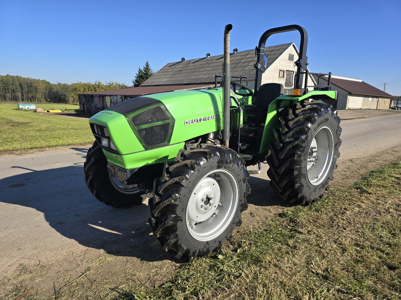DEUTZ-FAHR Agrolux 70 - جرار: صورة 1 DEUTZ-FAHR Agrolux 70 - جرار: صورة 1
