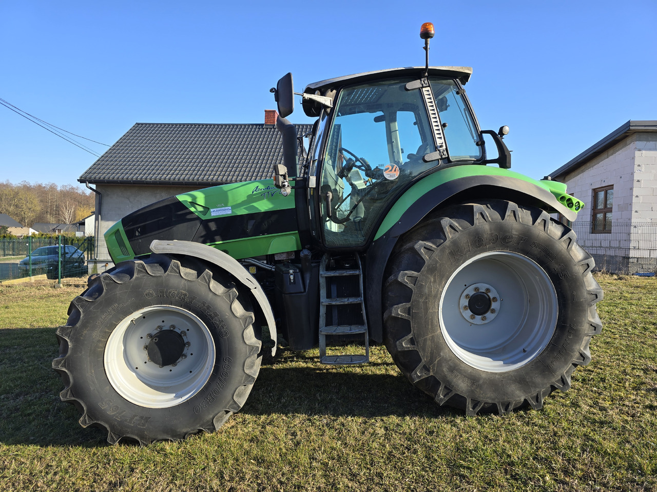 DEUTZ-FAHR Agrotron TTV 630 - جرار: صورة 3 DEUTZ-FAHR Agrotron TTV 630 - جرار: صورة 3