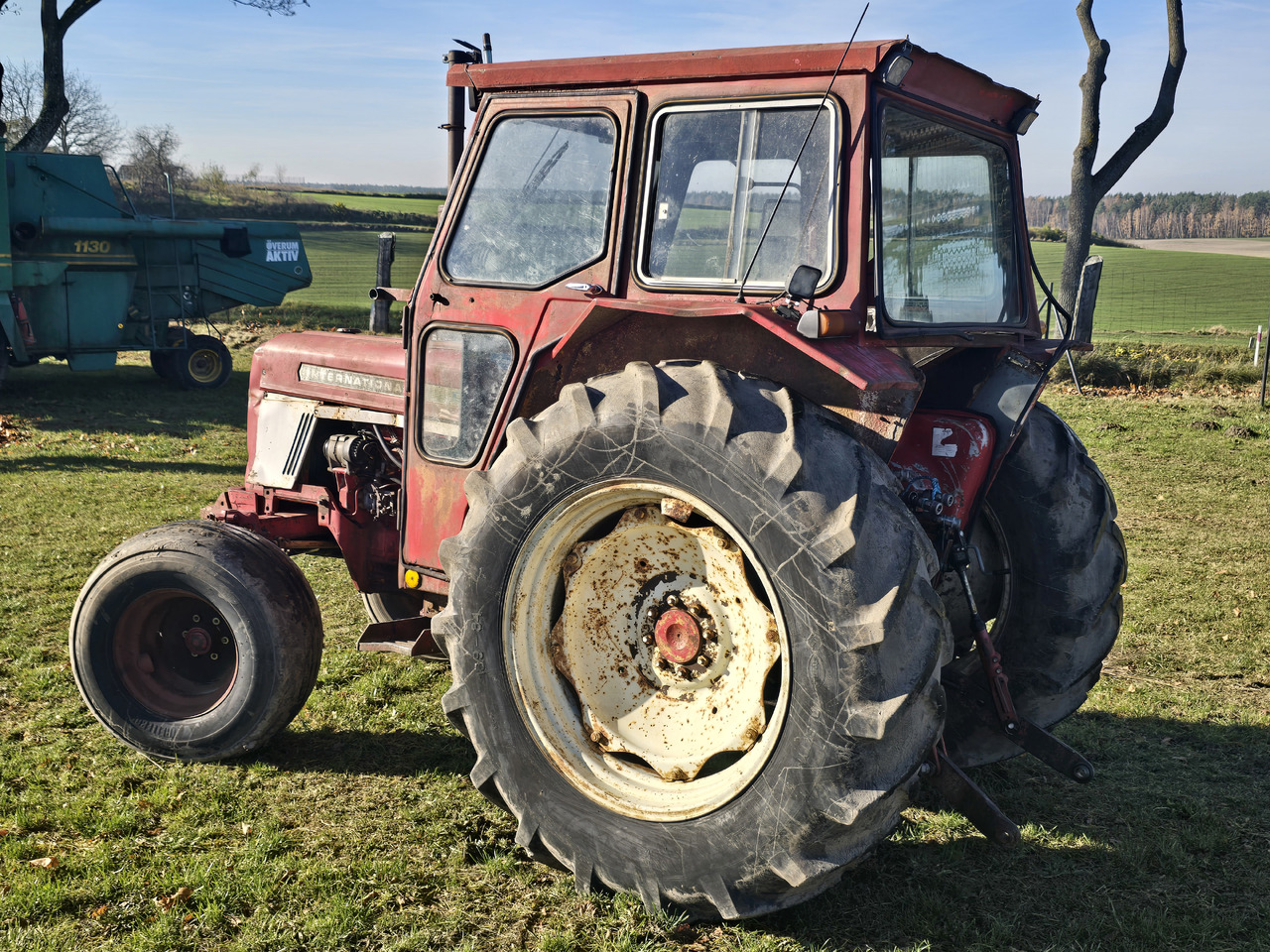 INTERNATIONAL 574 - جرار: صورة 3 INTERNATIONAL 574 - جرار: صورة 3