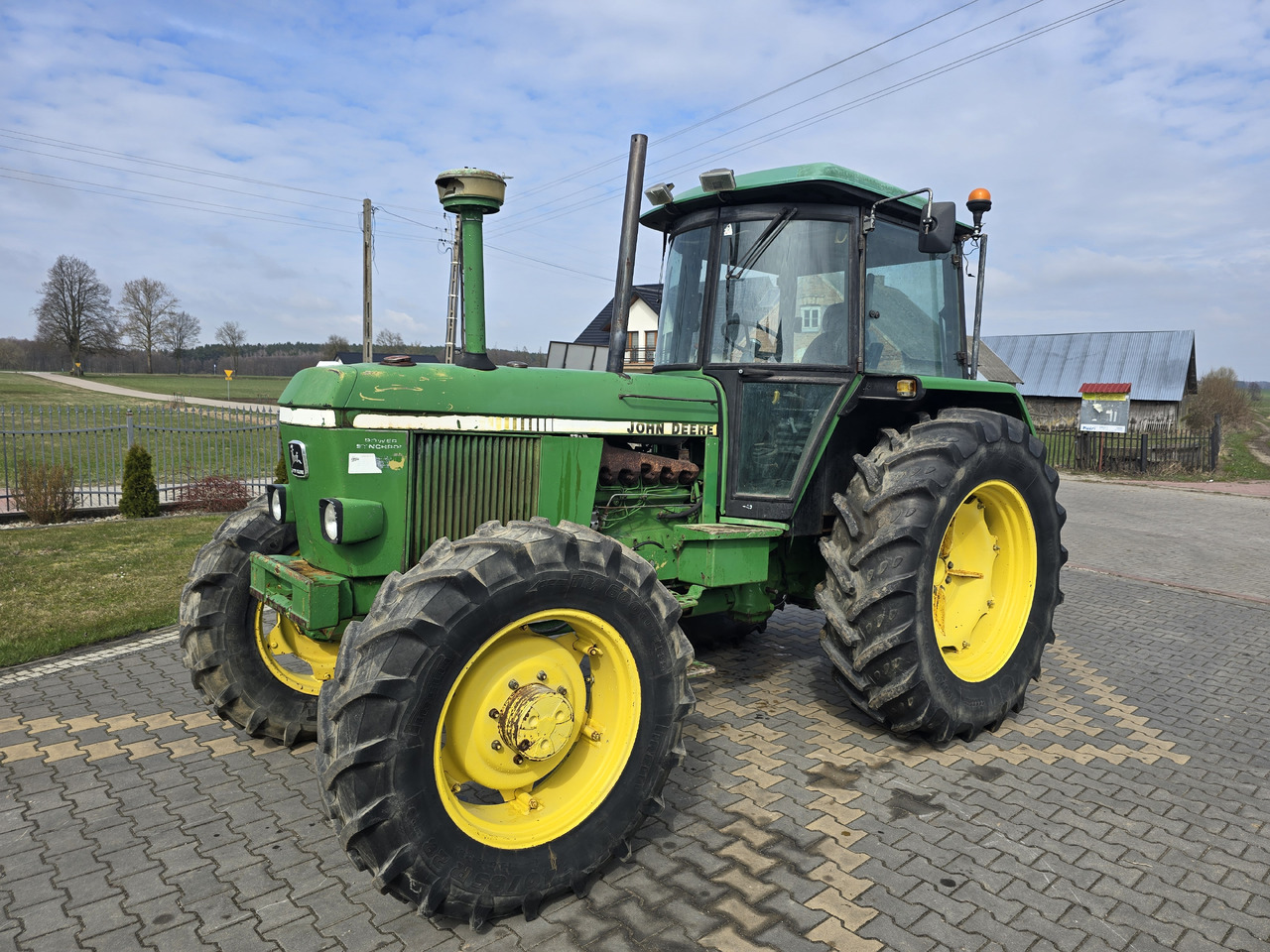 JOHN DEERE 3140 - جرار: صورة 3 JOHN DEERE 3140 - جرار: صورة 3