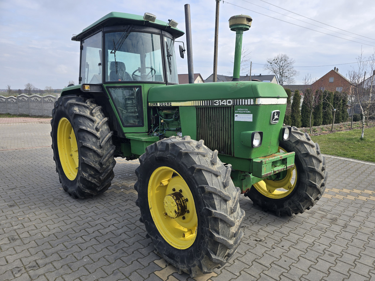JOHN DEERE 3140 - جرار: صورة 1 JOHN DEERE 3140 - جرار: صورة 1