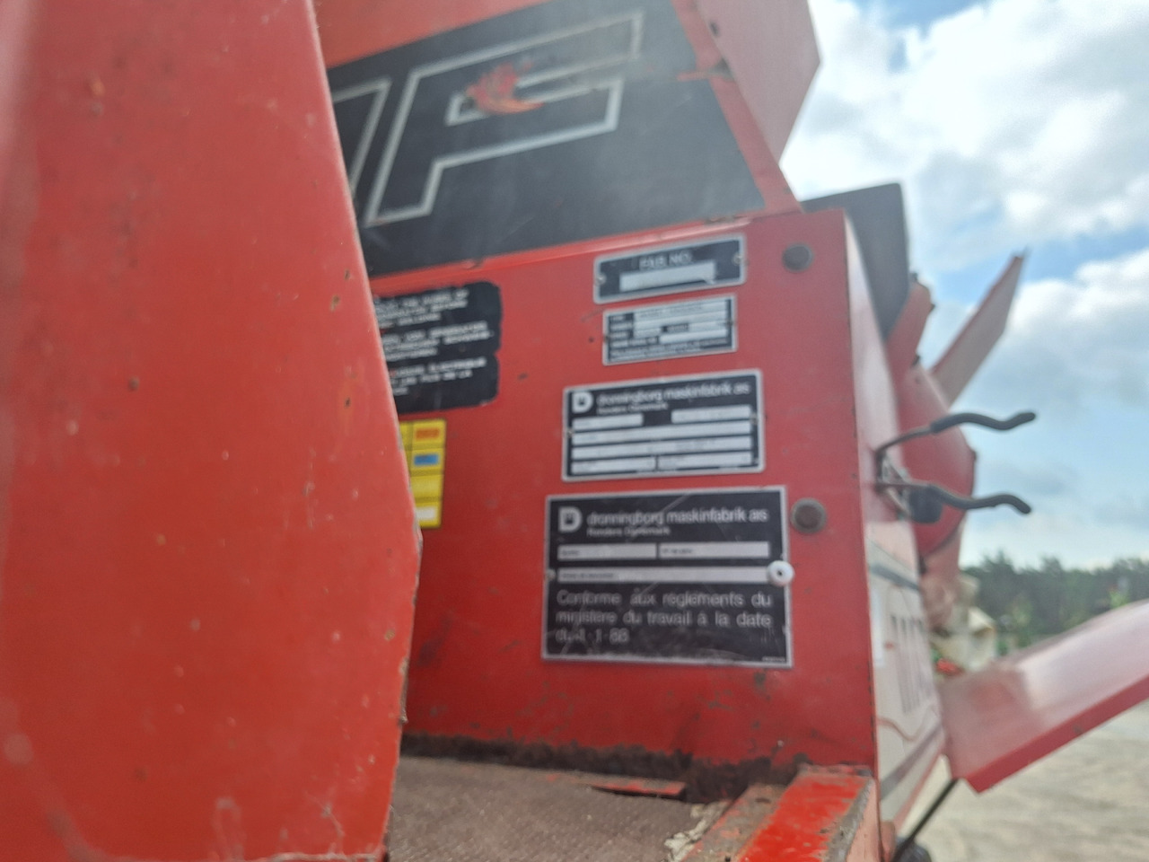 Massey Ferguson 29XP - حصادة موحَّدة: صورة 5 Massey Ferguson 29XP - حصادة موحَّدة: صورة 5