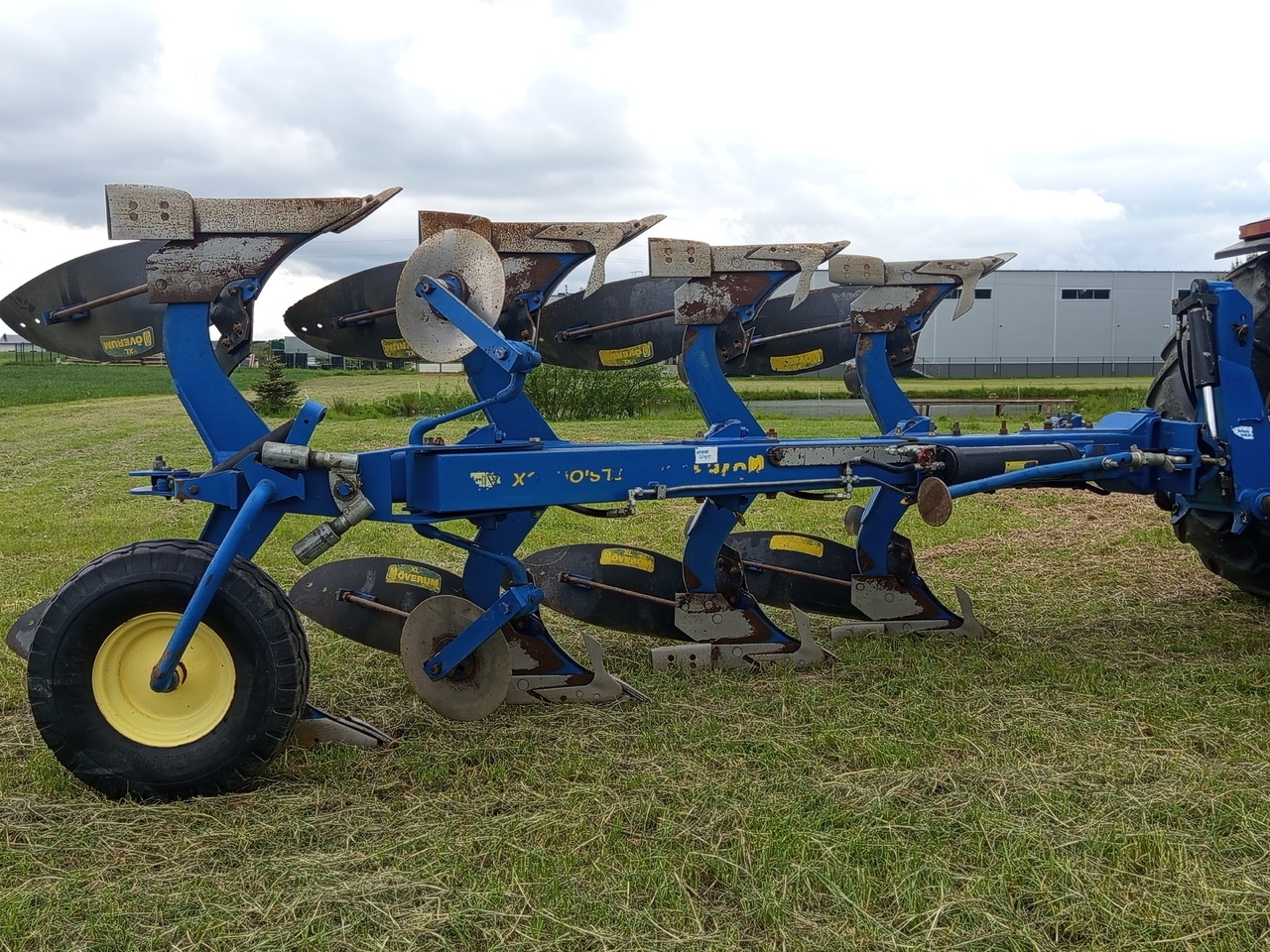 Overum CX 490H - محراث: صورة 4 Overum CX 490H - محراث: صورة 4