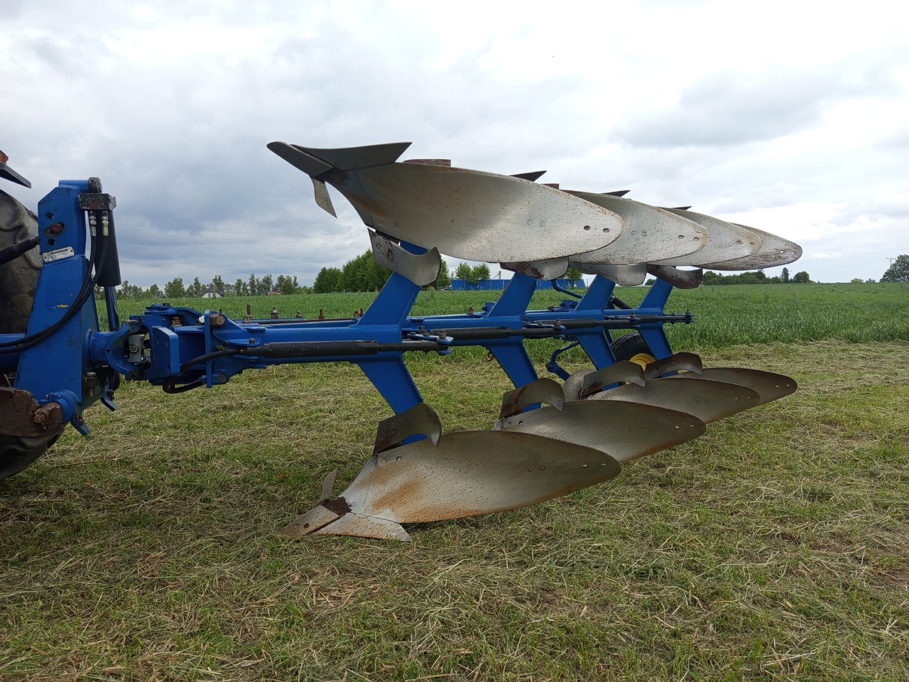 Overum CX 490H - محراث: صورة 2 Overum CX 490H - محراث: صورة 2