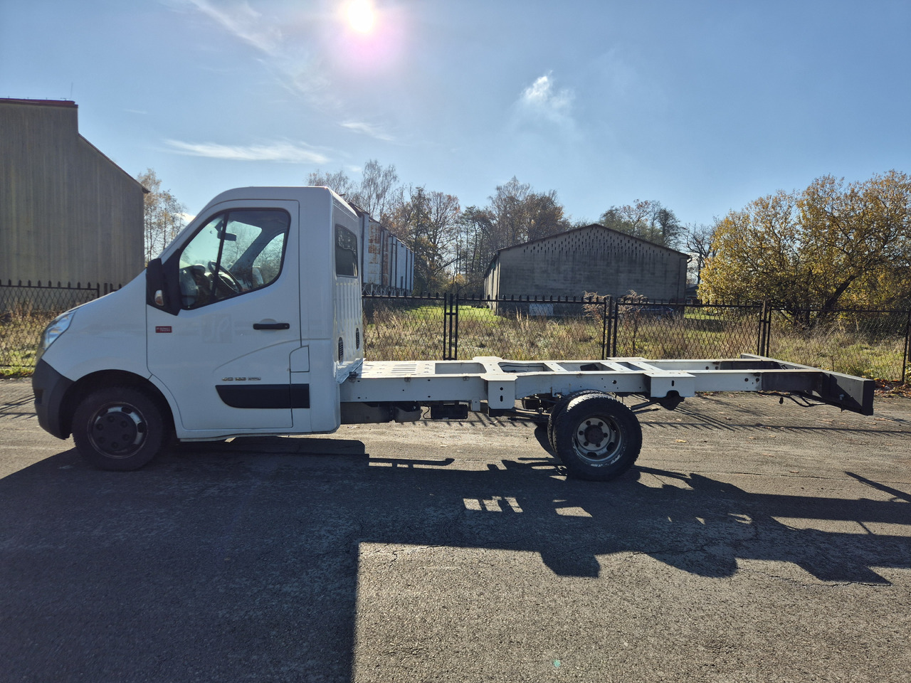 RENAULT Master 2.3 dCi - شاحنة جرار صغيرة: صورة 2 RENAULT Master 2.3 dCi - شاحنة جرار صغيرة: صورة 2