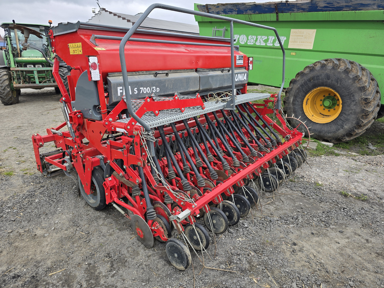 UNIA FM s700/3 D - آلة البذار متعددة الوظائف: صورة 2 UNIA FM s700/3 D - آلة البذار متعددة الوظائف: صورة 2