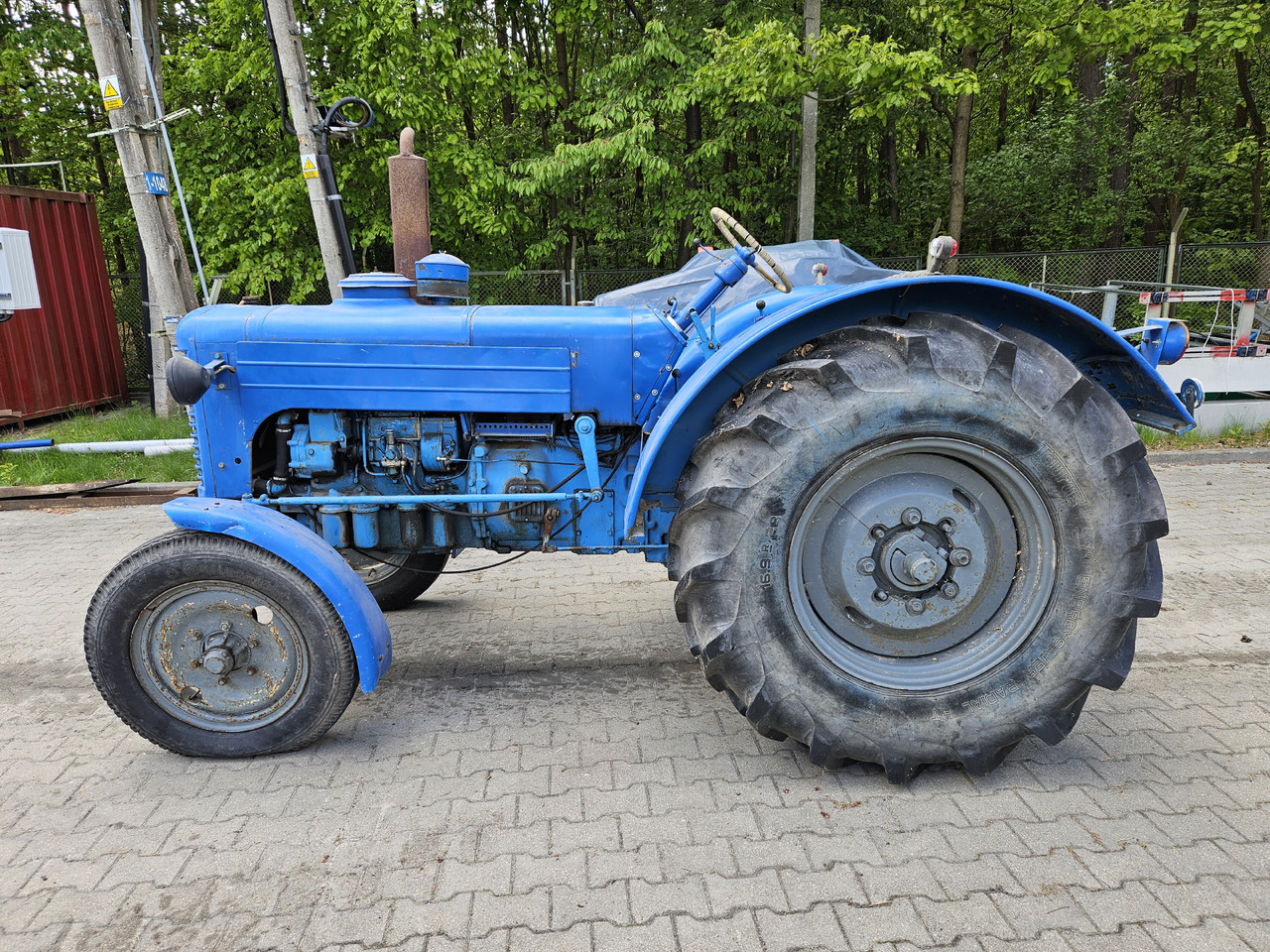 Zetor Super - جرار: صورة 1 Zetor Super - جرار: صورة 1
