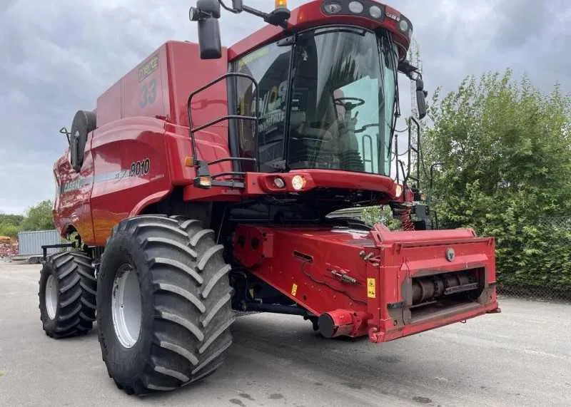 Case-ih 9010 - حصادة موحَّدة: صورة 4 Case-ih 9010 - حصادة موحَّدة: صورة 4