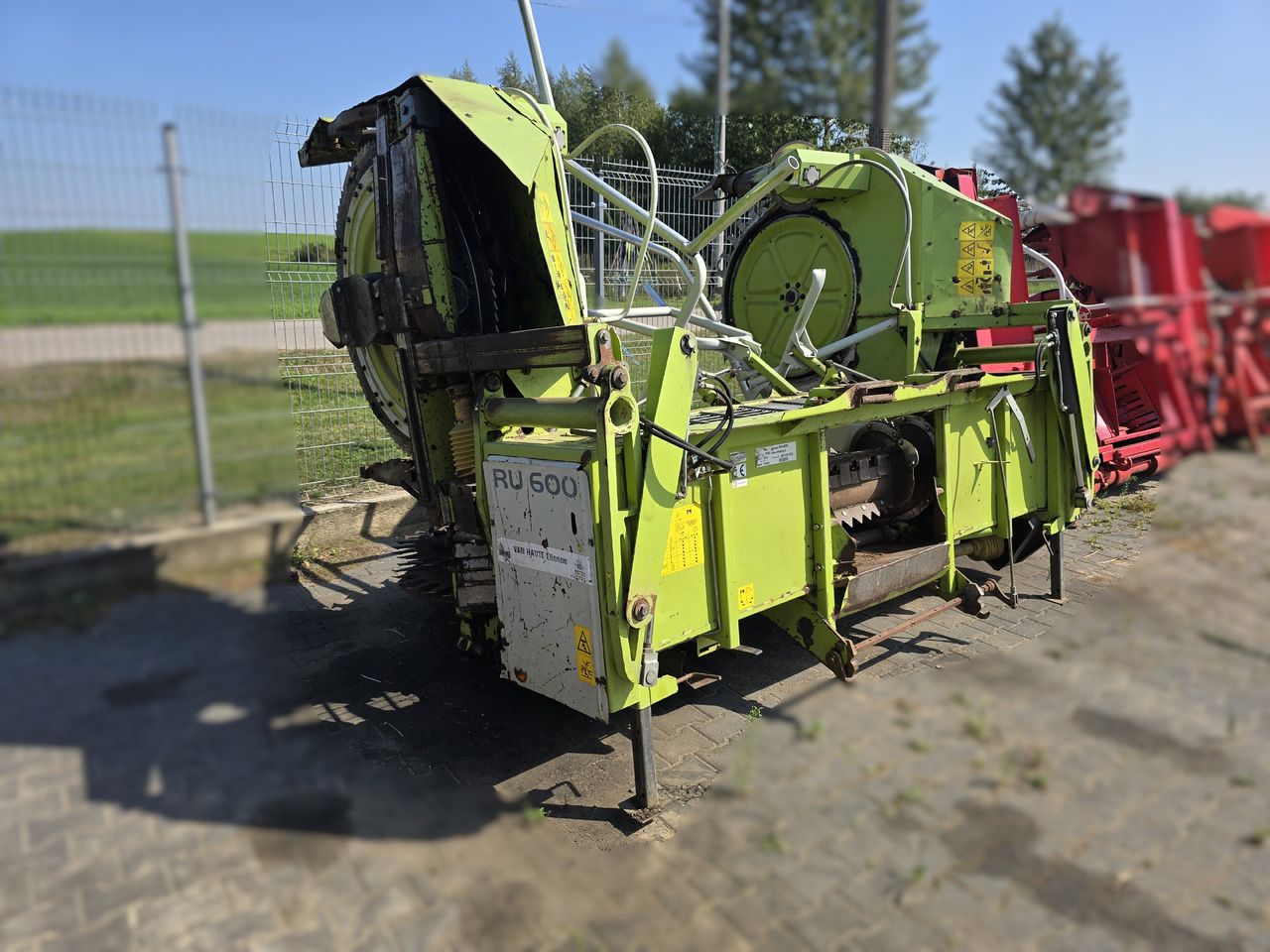 Claas RU600 - حصادة الأعلاف: صورة 2 Claas RU600 - حصادة الأعلاف: صورة 2