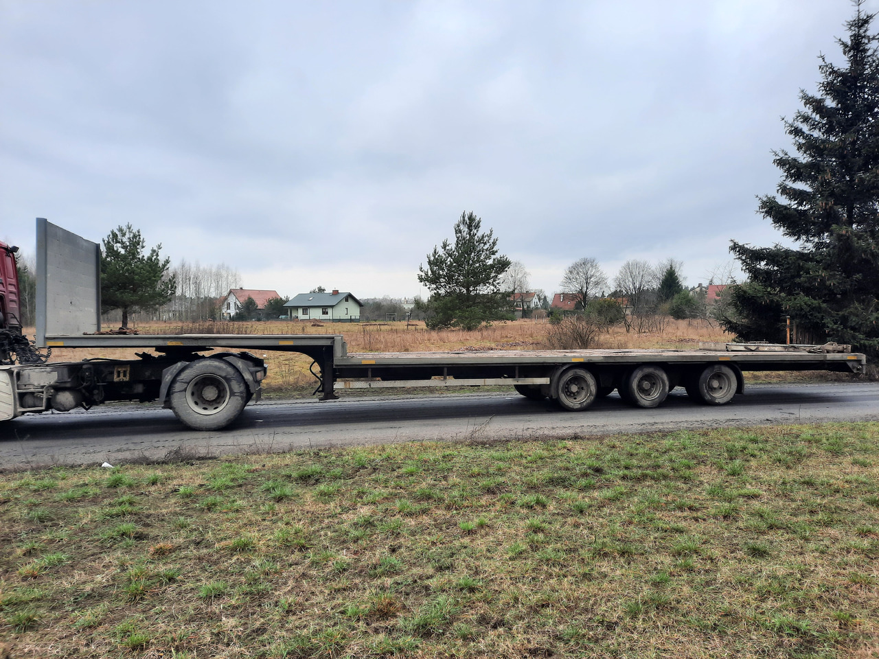 Fruehauf CNPTA3 - عربة منخفضة مسطحة نصف مقطورة: صورة 3 Fruehauf CNPTA3 - عربة منخفضة مسطحة نصف مقطورة: صورة 3