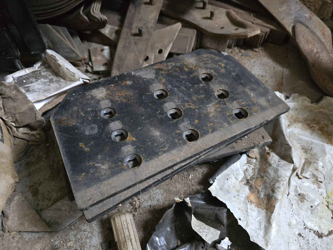 Kuhn VARI-MASTER 120 - محراث: صورة 5 Kuhn VARI-MASTER 120 - محراث: صورة 5