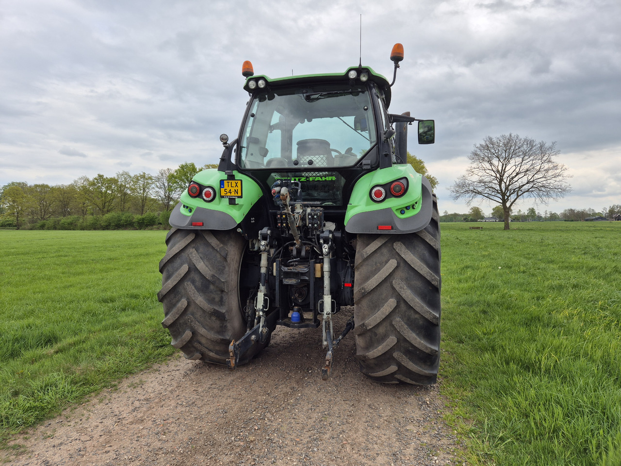 Deutz Fahr 6180 TTV FH+FA - جرار: صورة 3 Deutz Fahr 6180 TTV FH+FA - جرار: صورة 3