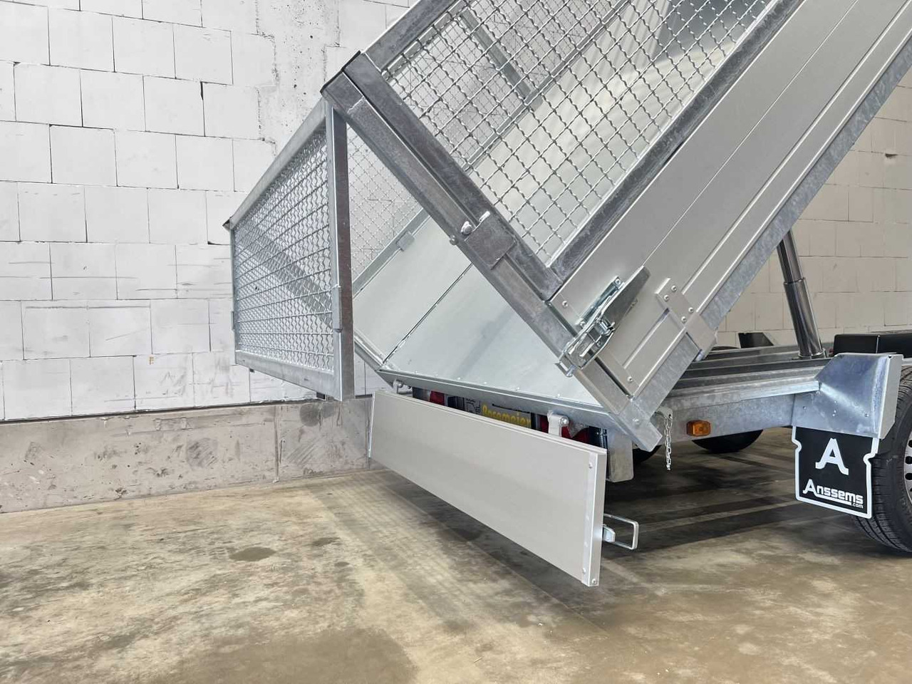 ANSSEMS KSX 2500.305x178 E Gitter Dreiseitenkipper - مقطورة قلاب: صورة 3 ANSSEMS KSX 2500.305x178 E Gitter Dreiseitenkipper - مقطورة قلاب: صورة 3
