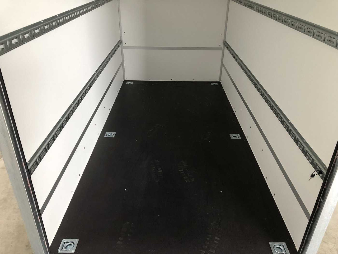 جديدة مقطورة صندوق مغلق BLYSS F2030HTD Kofferanhänger: صورة 9
