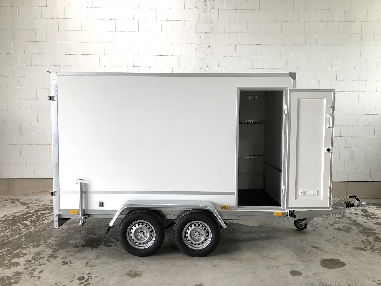 BLYSS F2030HTD Seitentür Kofferanhänger - مقطورة صندوق مغلق: صورة 1 BLYSS F2030HTD Seitentür Kofferanhänger - مقطورة صندوق مغلق: صورة 1