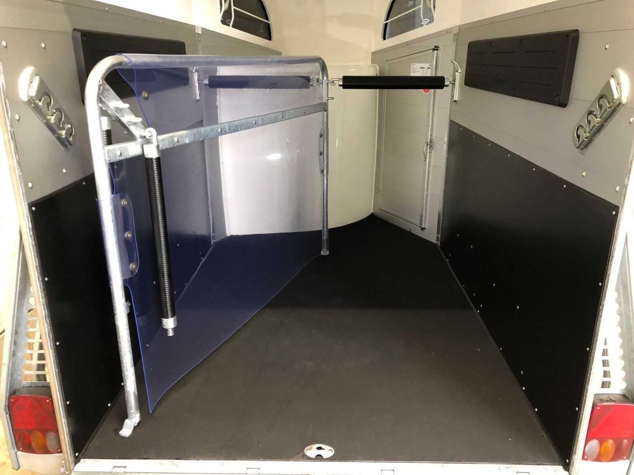 BOECKMANN Champion R Pferdeanhänger - عربة نقل خيل: صورة 5 BOECKMANN Champion R Pferdeanhänger - عربة نقل خيل: صورة 5