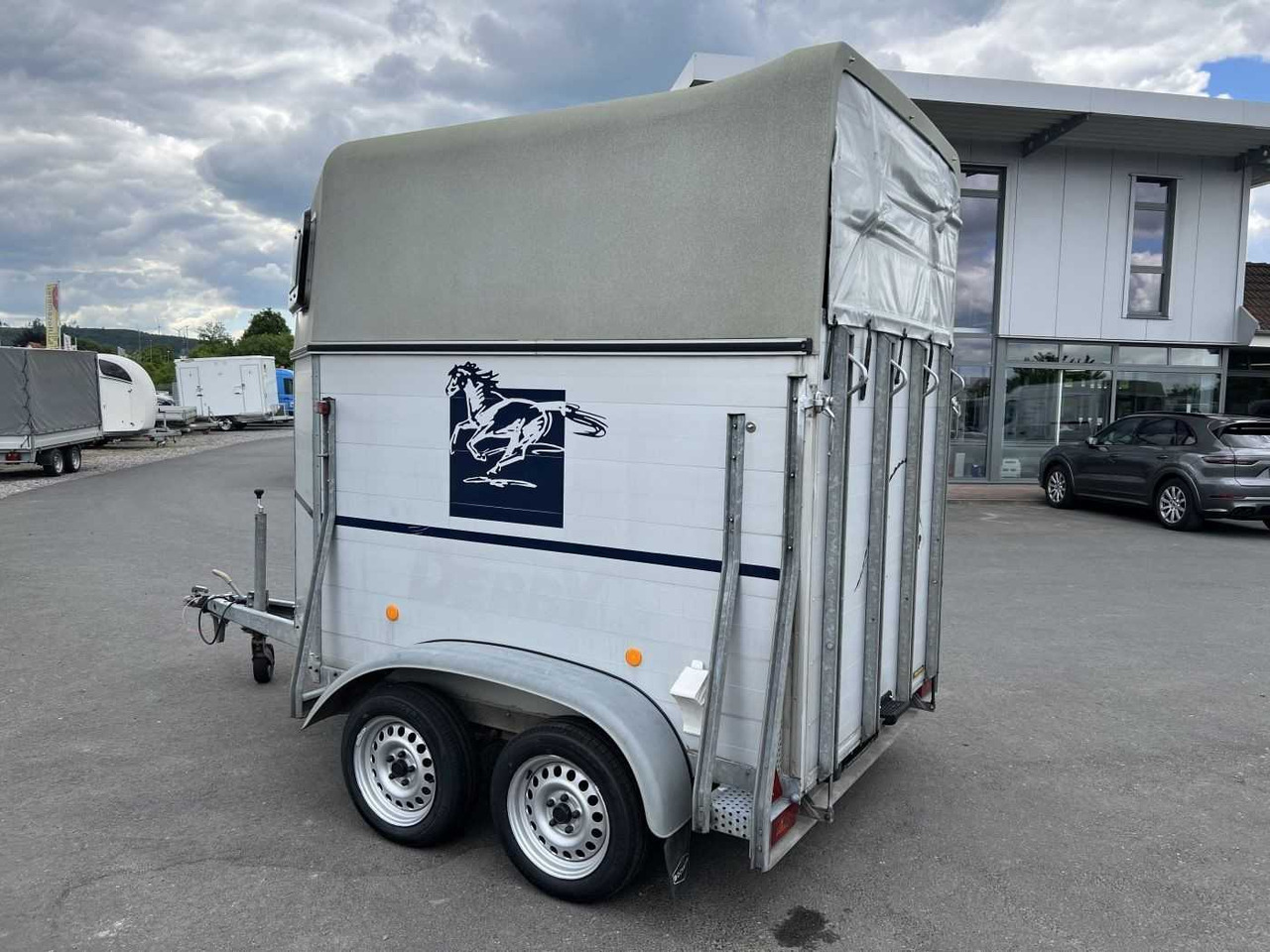 BOECKMANN Duo AP Pferdetransporter Viehanhänger - عربة نقل خيل: صورة 5 BOECKMANN Duo AP Pferdetransporter Viehanhänger - عربة نقل خيل: صورة 5