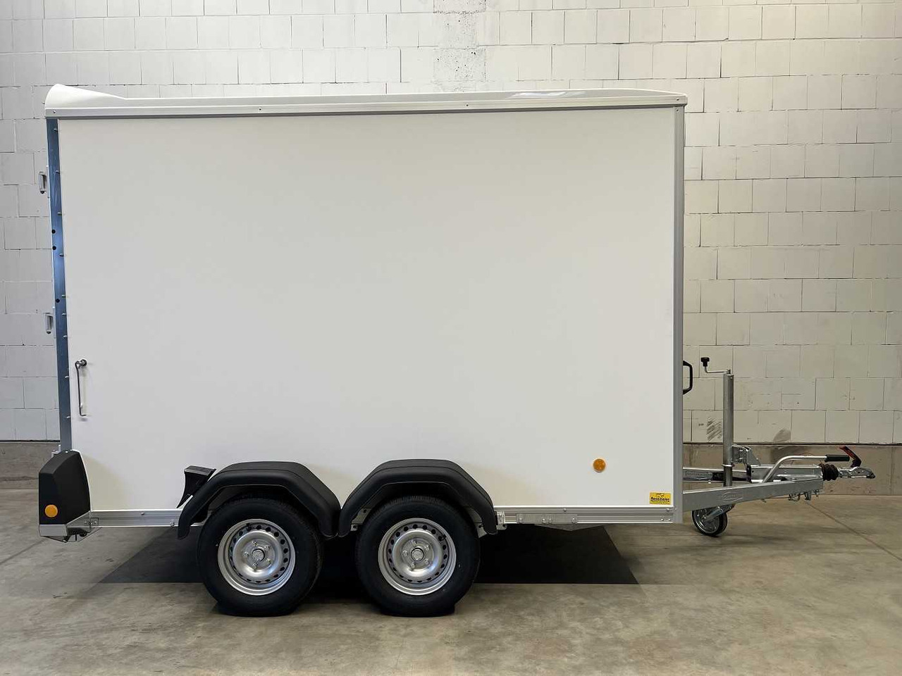 BOECKMANN KT 3015/20 H F Kofferanhänger - مقطورة صندوق مغلق: صورة 2 BOECKMANN KT 3015/20 H F Kofferanhänger - مقطورة صندوق مغلق: صورة 2
