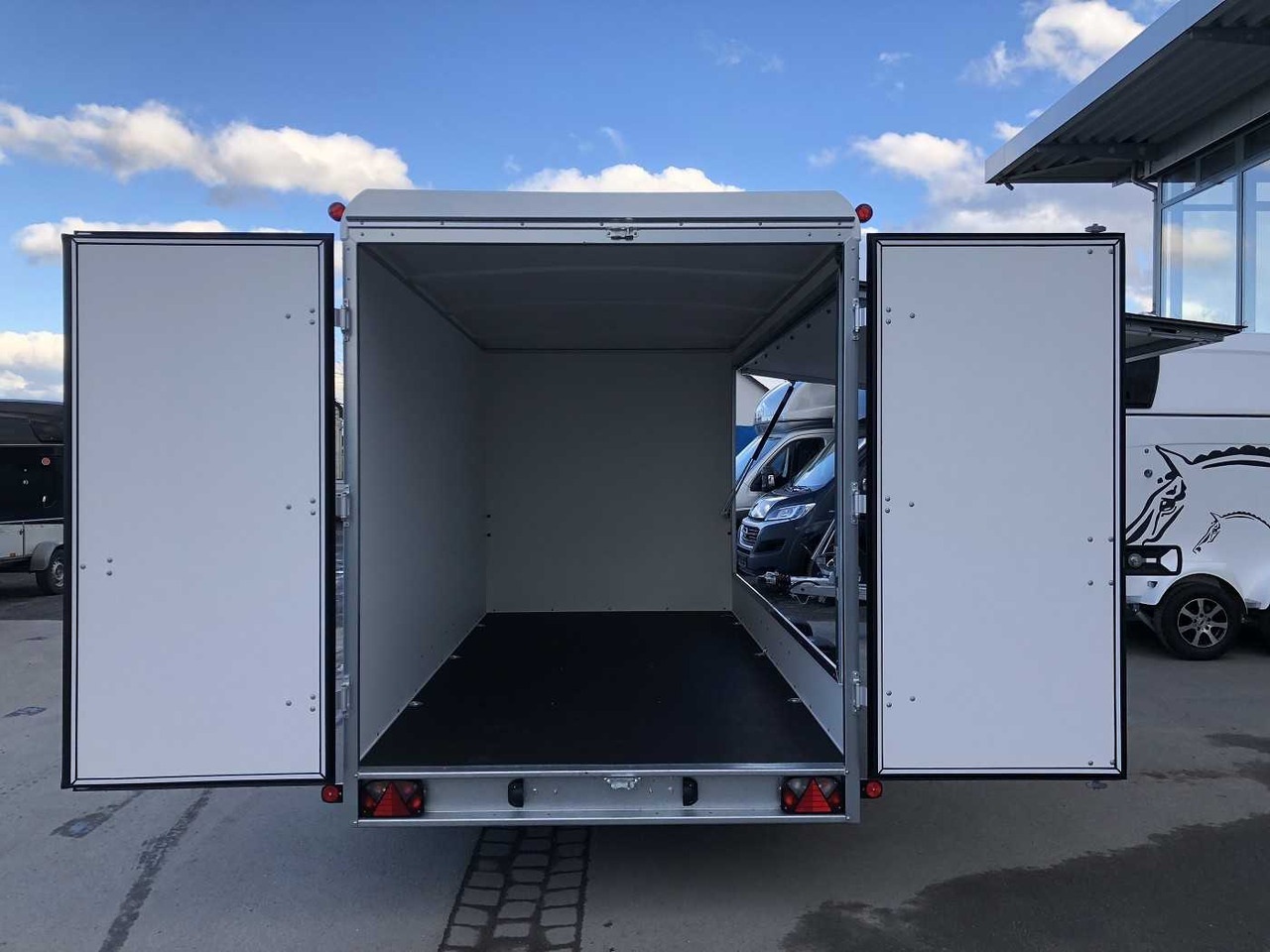 BOECKMANN KT 4018/27 H Aufstellklappe Kofferanhänger - مقطورة صندوق مغلق: صورة 5 BOECKMANN KT 4018/27 H Aufstellklappe Kofferanhänger - مقطورة صندوق مغلق: صورة 5