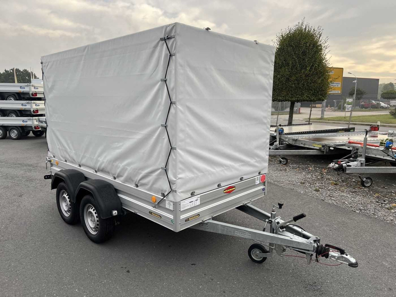 BOECKMANN TL-AL 3015/20 Plane Kastenanhänger gebremst - مقطورة سيارة: صورة 1 BOECKMANN TL-AL 3015/20 Plane Kastenanhänger gebremst - مقطورة سيارة: صورة 1