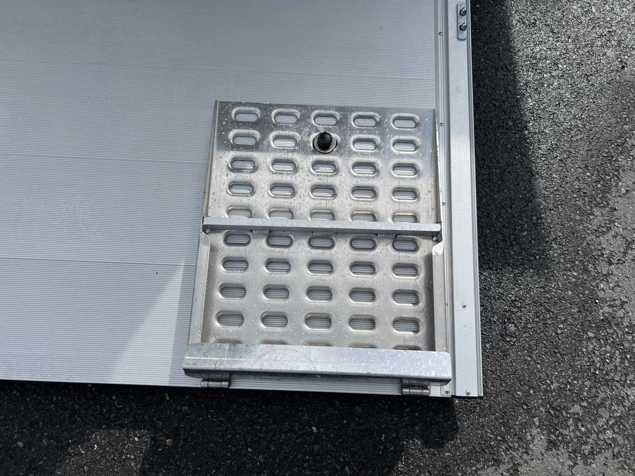 مقطورة شحن نقل السيارات CHEVAL LIBERTE DEBON C1000 Roadster ALF Autotransporter geschlossen: صورة 14 مقطورة شحن نقل السيارات CHEVAL LIBERTE DEBON C1000 Roadster ALF Autotransporter geschlossen: صورة 14