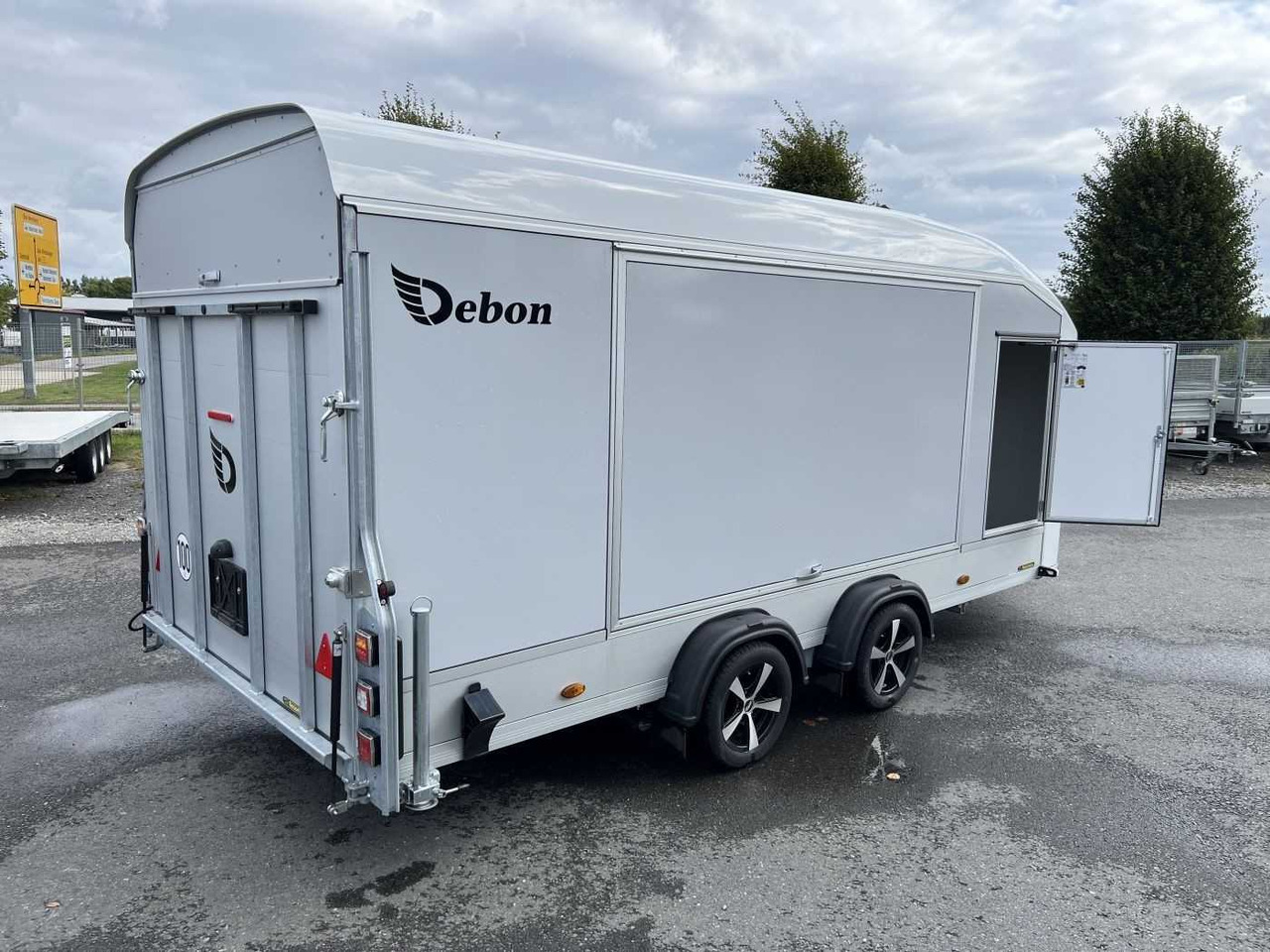 مقطورة شحن نقل السيارات CHEVAL LIBERTE DEBON C1000 Roadster ALF Autotransporter geschlossen: صورة 9 مقطورة شحن نقل السيارات CHEVAL LIBERTE DEBON C1000 Roadster ALF Autotransporter geschlossen: صورة 9