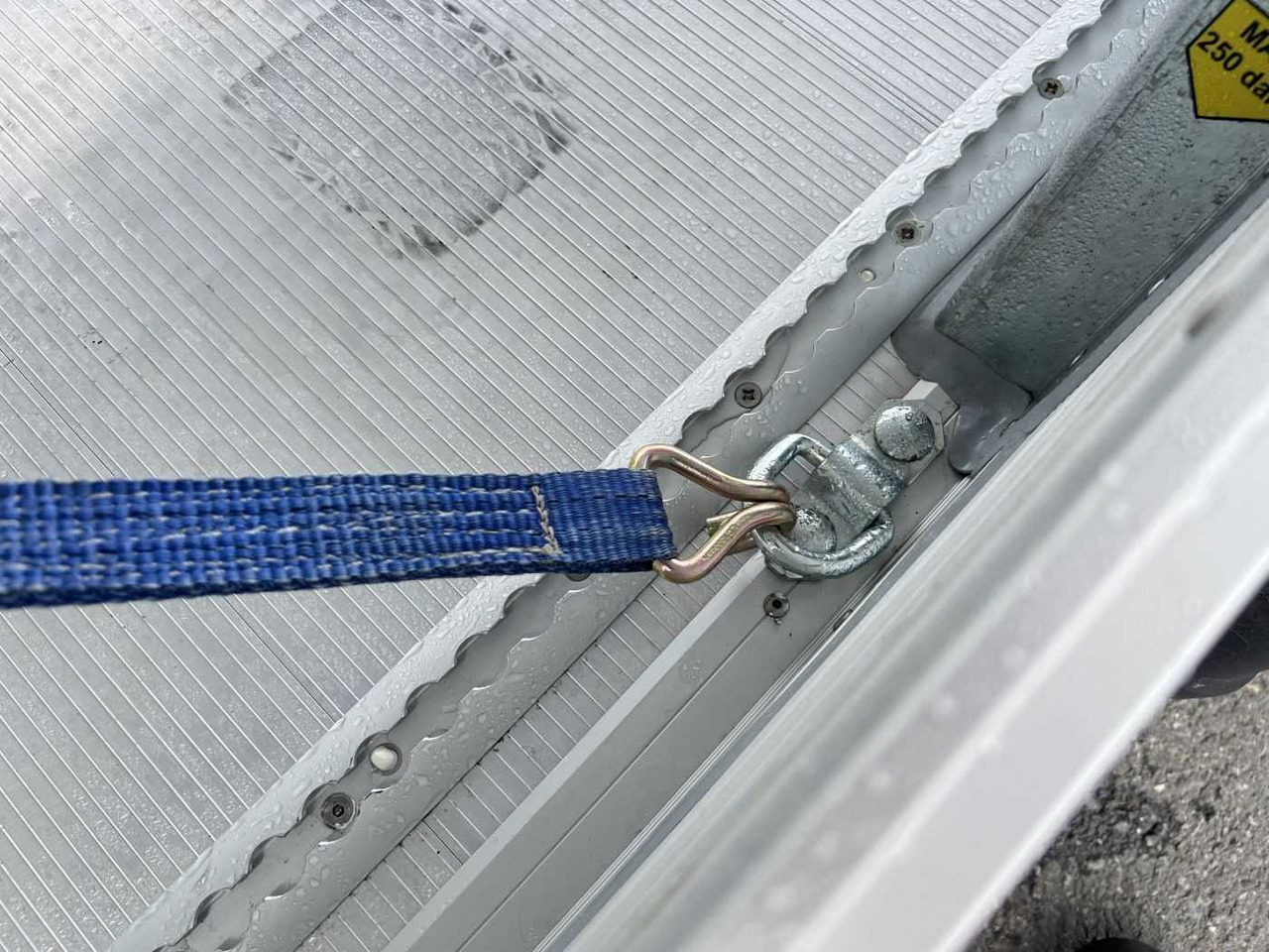 مقطورة شحن نقل السيارات CHEVAL LIBERTE DEBON C1000 Roadster ALF Autotransporter geschlossen: صورة 19 مقطورة شحن نقل السيارات CHEVAL LIBERTE DEBON C1000 Roadster ALF Autotransporter geschlossen: صورة 19