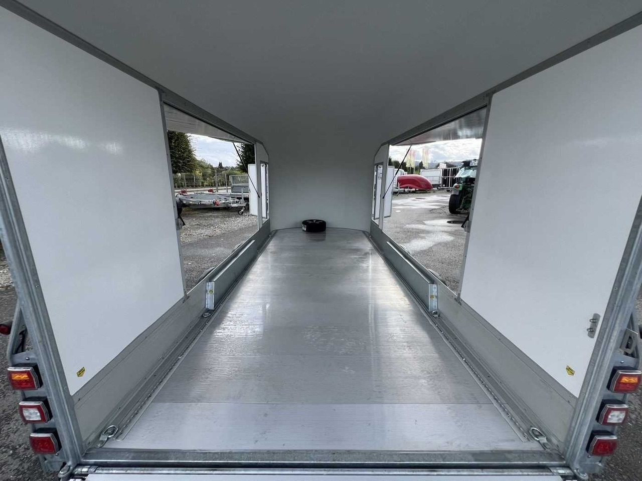 مقطورة شحن نقل السيارات CHEVAL LIBERTE DEBON C1000 Roadster ALF Autotransporter geschlossen: صورة 17 مقطورة شحن نقل السيارات CHEVAL LIBERTE DEBON C1000 Roadster ALF Autotransporter geschlossen: صورة 17