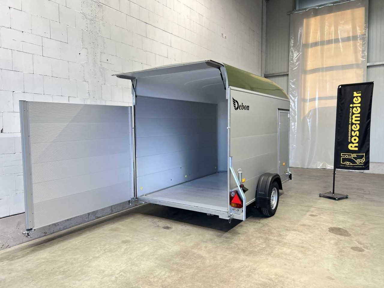 CHEVAL LIBERTE DEBON C400 Roadster Kofferanhänger - مقطورة دراجة نارية: صورة 4 CHEVAL LIBERTE DEBON C400 Roadster Kofferanhänger - مقطورة دراجة نارية: صورة 4