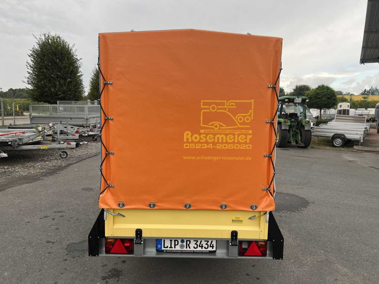 ROSEMEIER VE Spectrum B 13.25 Cirkus Plane Kastenanhänger geb - مقطورة سيارة: صورة 4 ROSEMEIER VE Spectrum B 13.25 Cirkus Plane Kastenanhänger geb - مقطورة سيارة: صورة 4